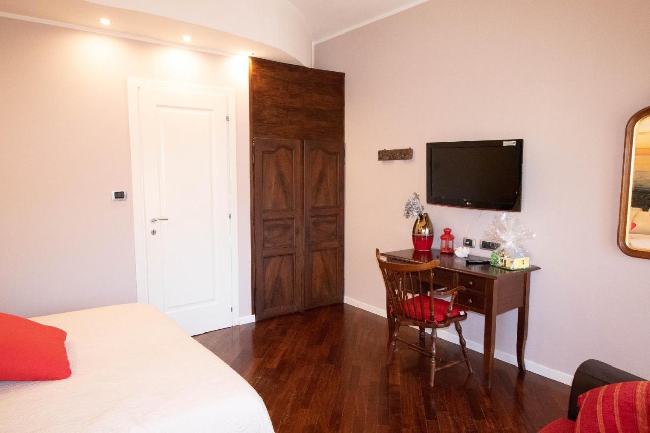 La Casa Di Adele Cagliari B&B Ngoại thất bức ảnh