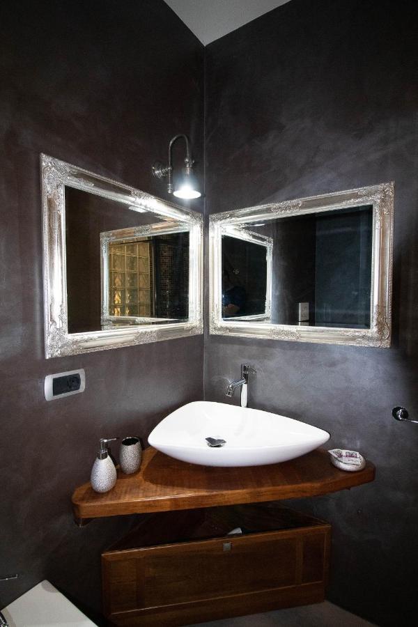 La Casa Di Adele Cagliari B&B Ngoại thất bức ảnh