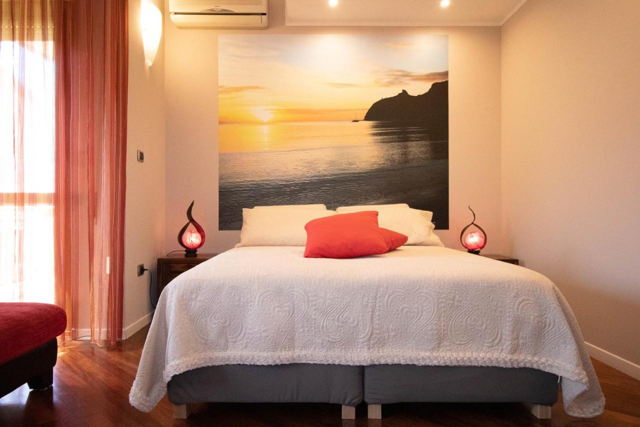La Casa Di Adele Cagliari B&B Ngoại thất bức ảnh