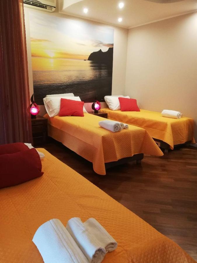 La Casa Di Adele Cagliari B&B Ngoại thất bức ảnh